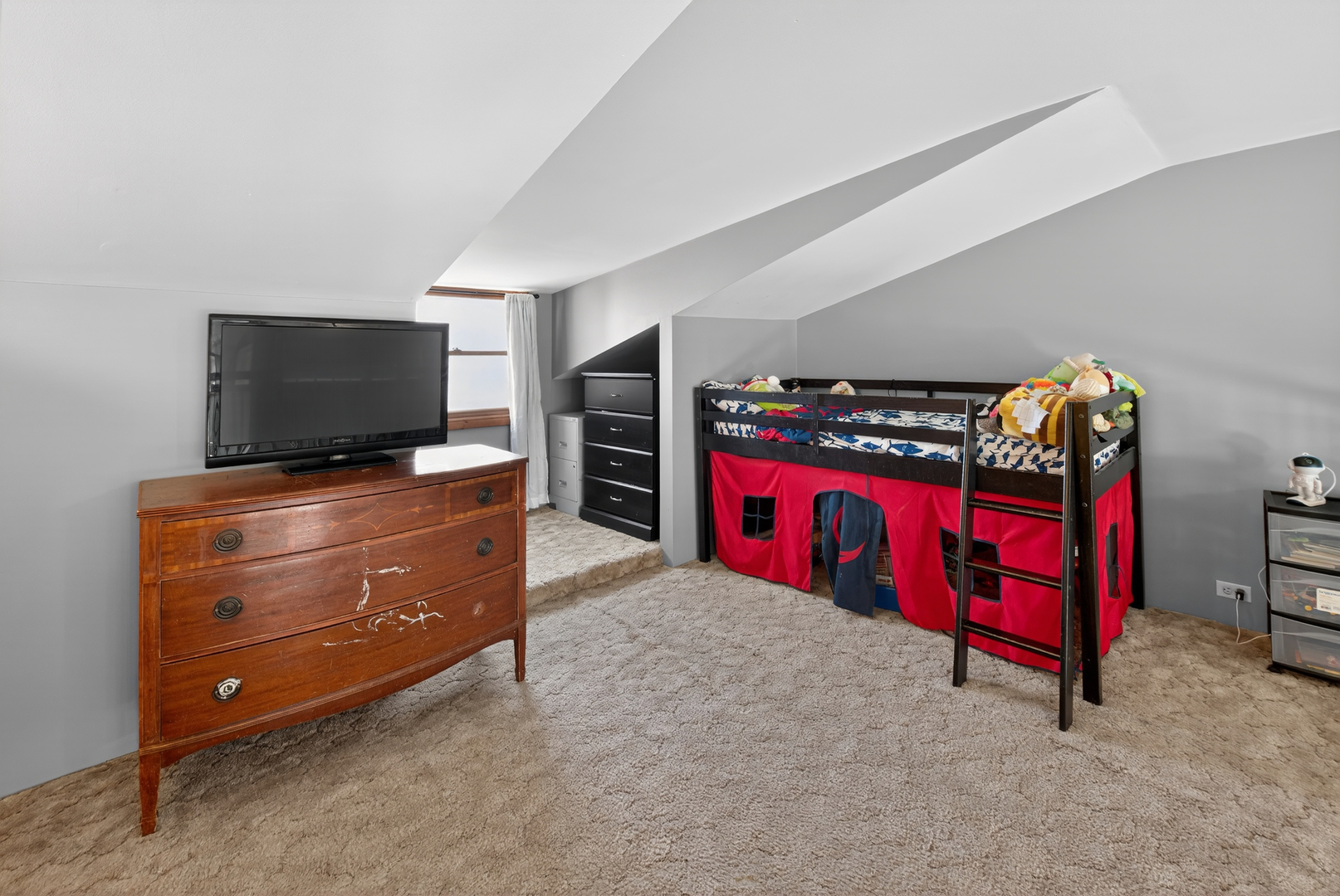 6606 Silver Lake Road, Cary, IL 60013