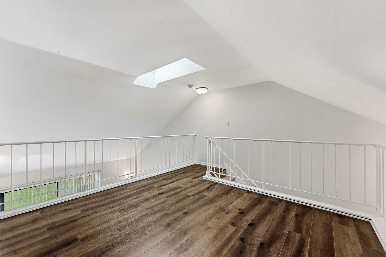 4564 Topaz Drive, Hoffman Estates, IL 60192