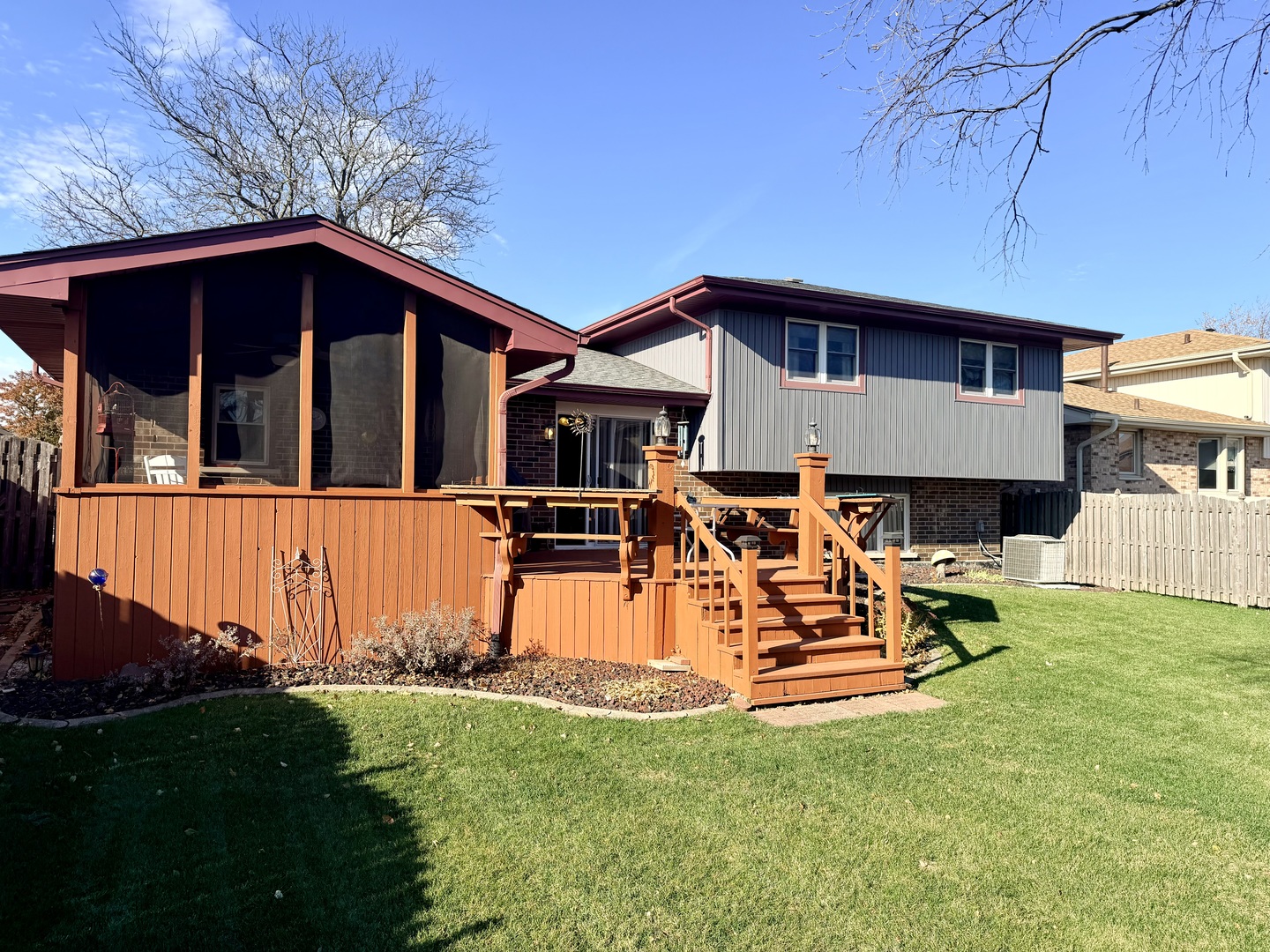 15813 Jon Road, Oak Forest, IL 60452