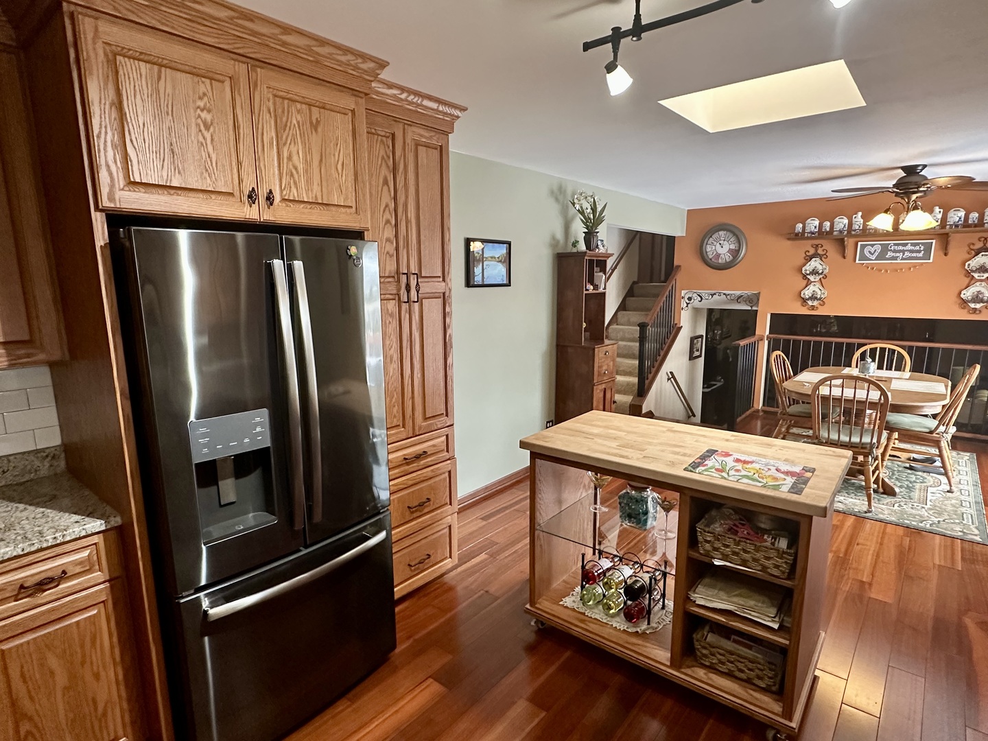 15813 Jon Road, Oak Forest, IL 60452