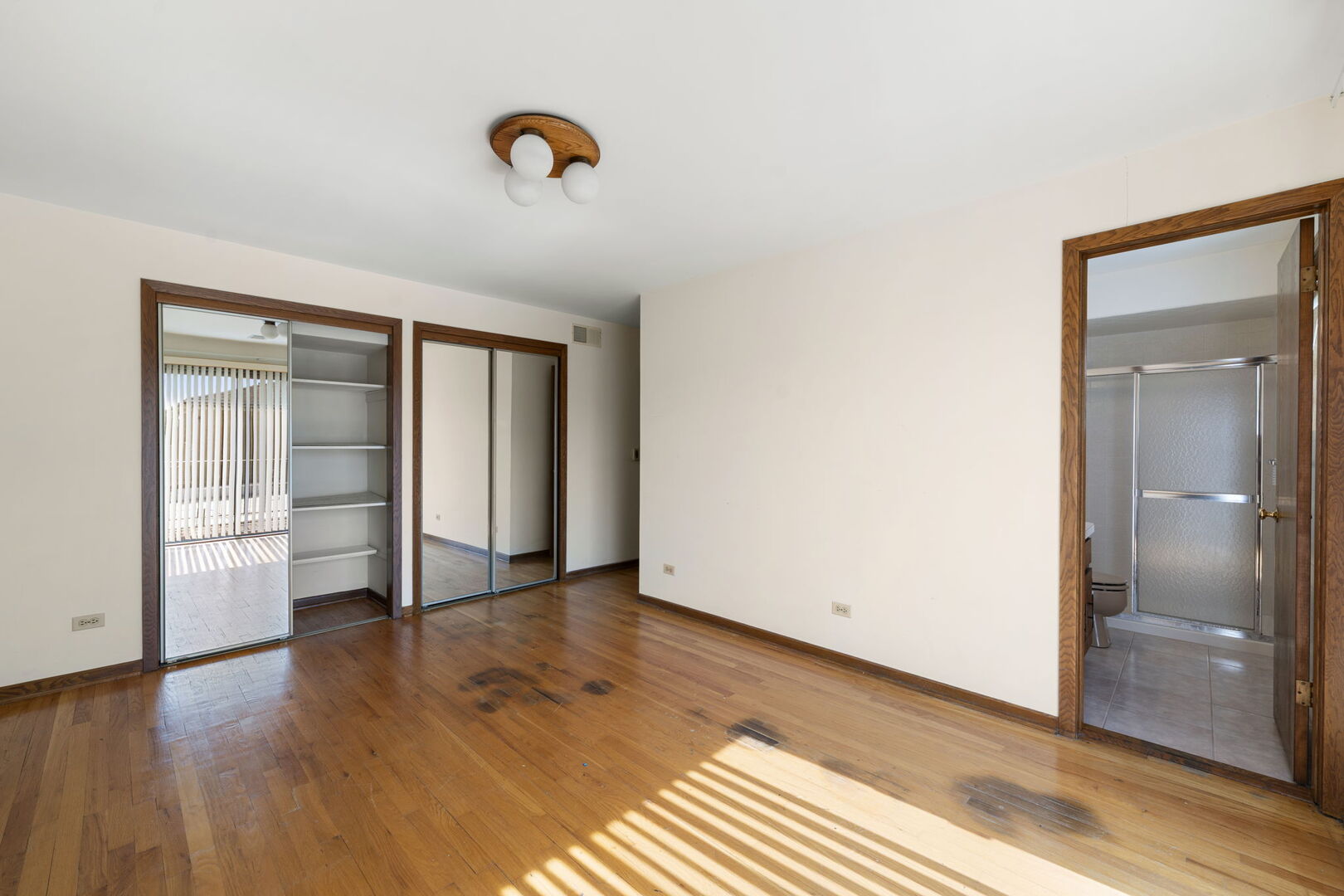 8427 W Windsor Avenue #2, Chicago, IL 60656