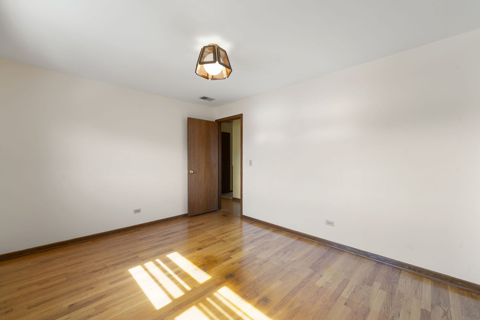 8427 W Windsor Avenue #2, Chicago, IL 60656