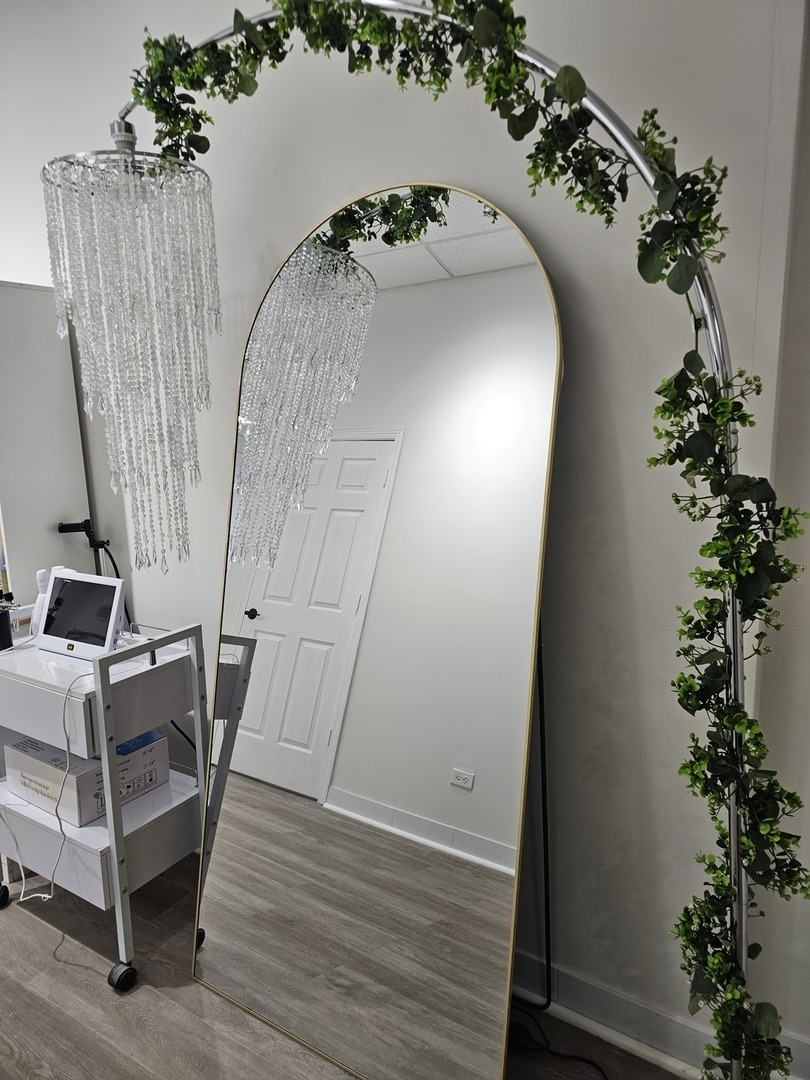 3110 N Sheridan Road, Chicago, IL 60657