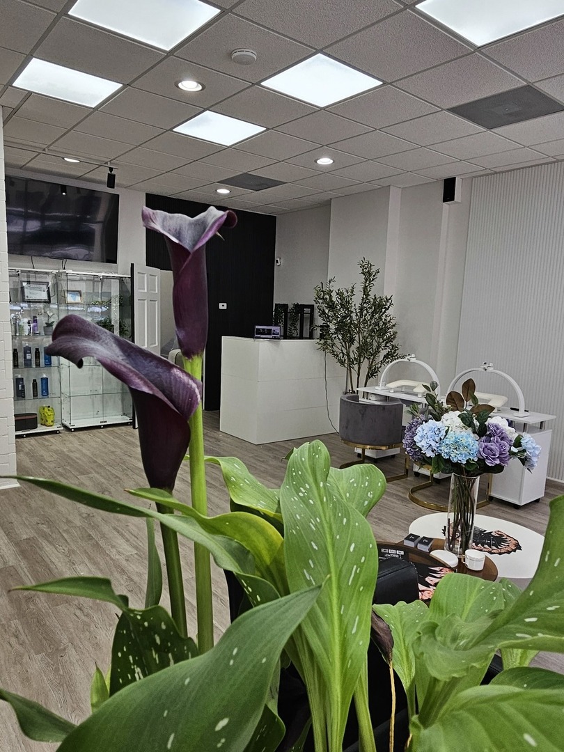 3110 N Sheridan Road, Chicago, IL 60657