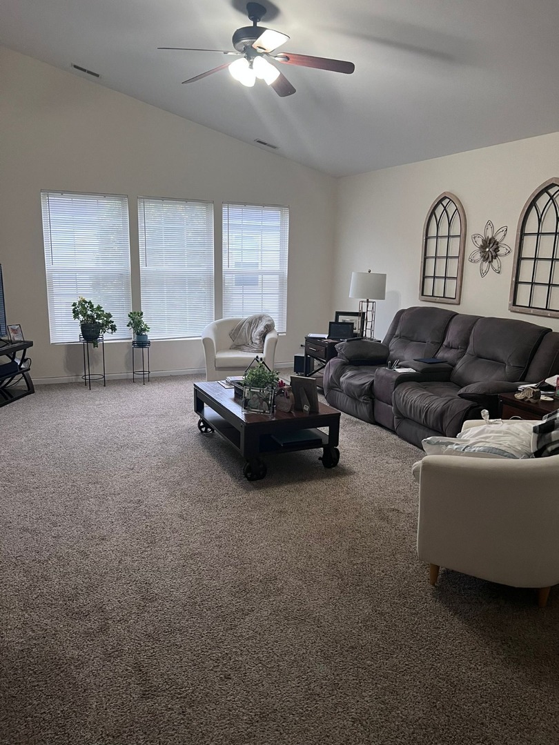 3106 BROMLEY Lane, Aurora, IL 60502