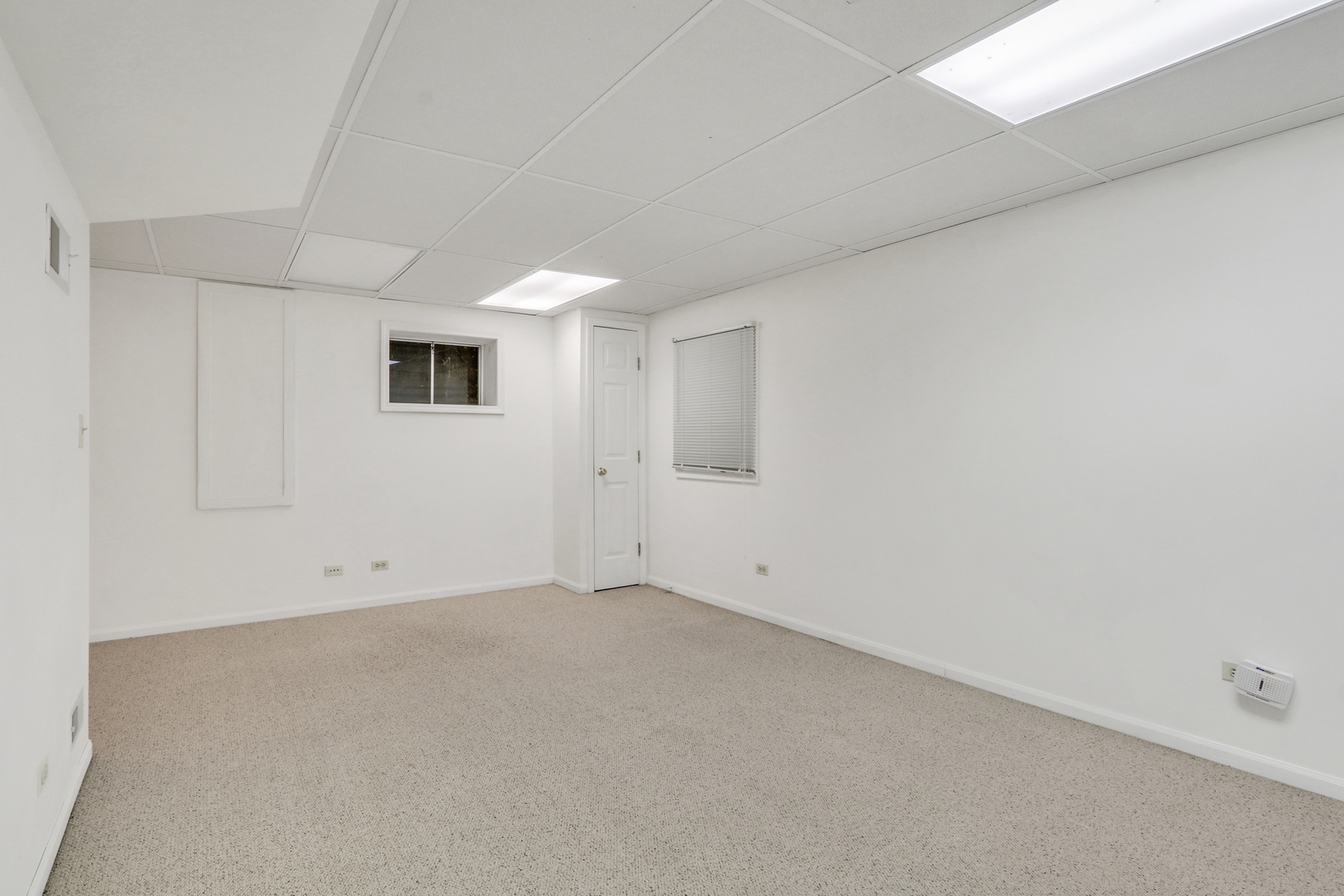 1000 Cumberland Lane, Buffalo Grove, IL 60089