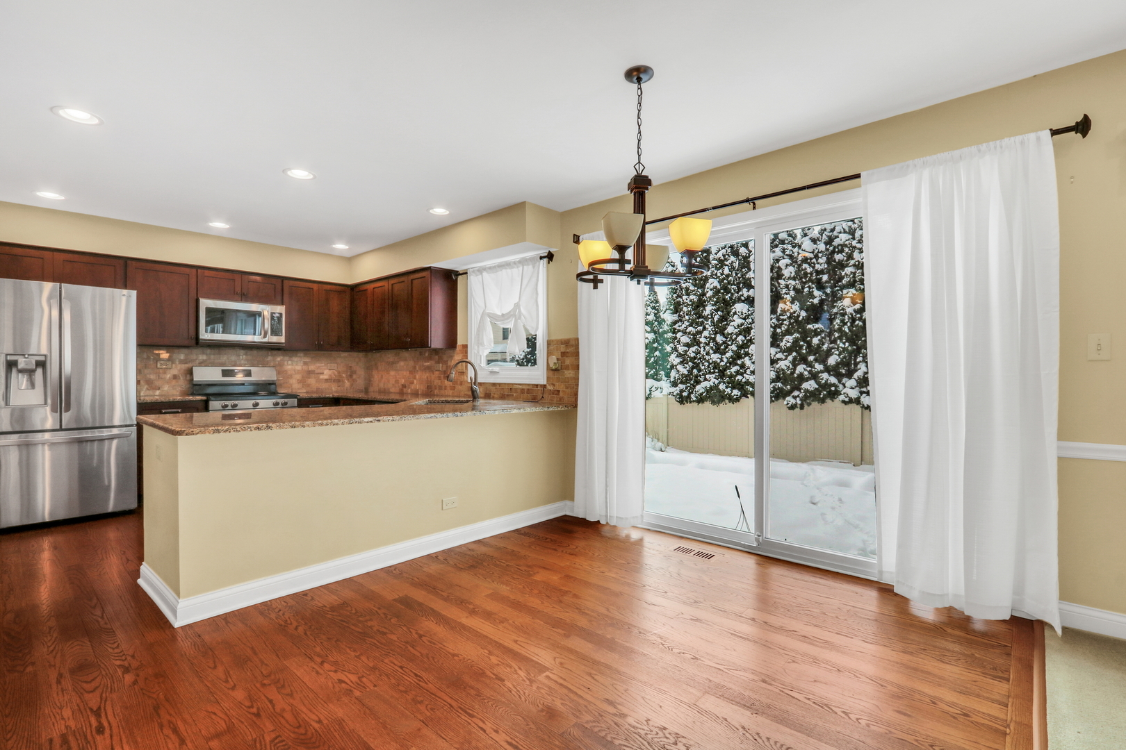 1000 Cumberland Lane, Buffalo Grove, IL 60089