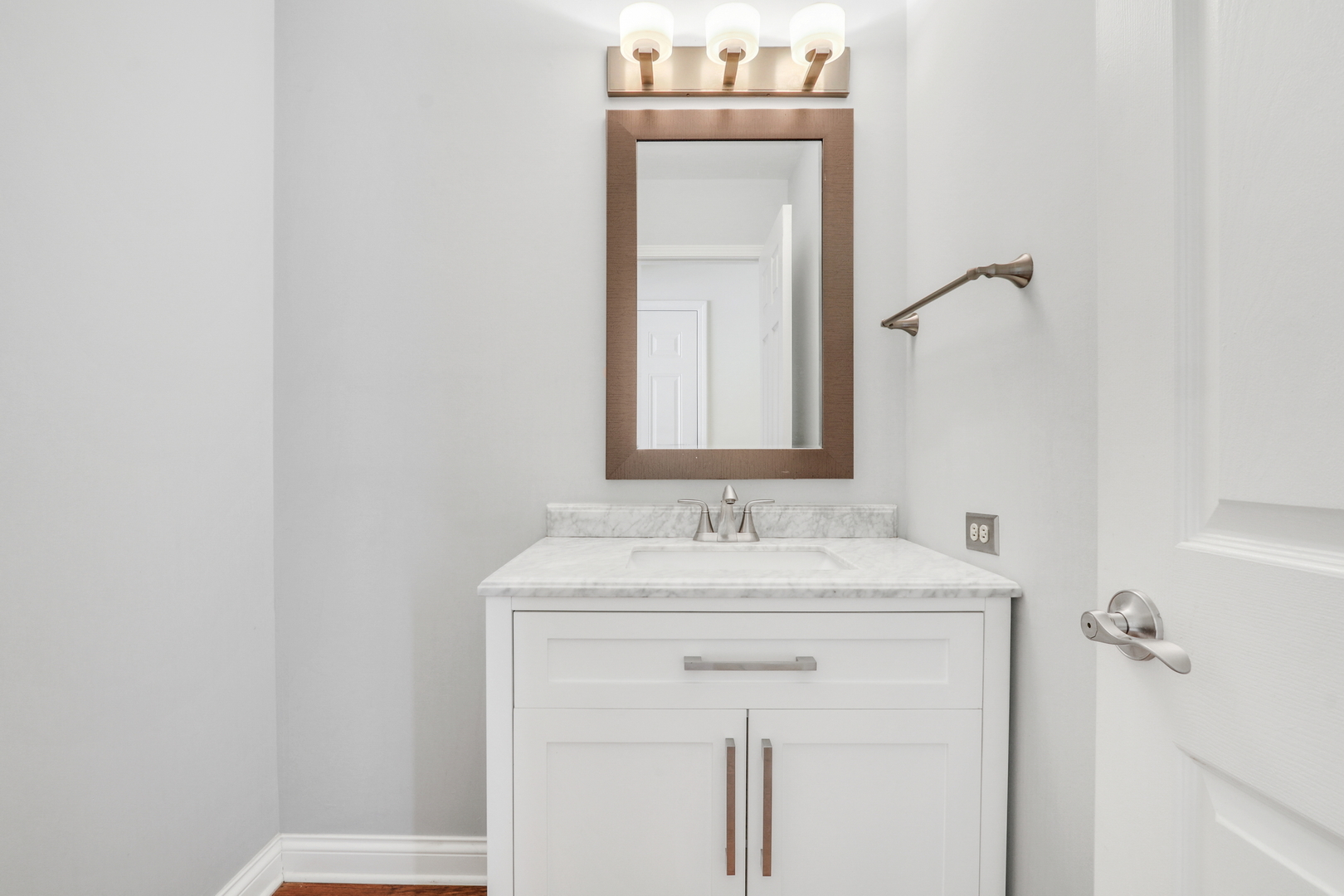 1000 Cumberland Lane, Buffalo Grove, IL 60089