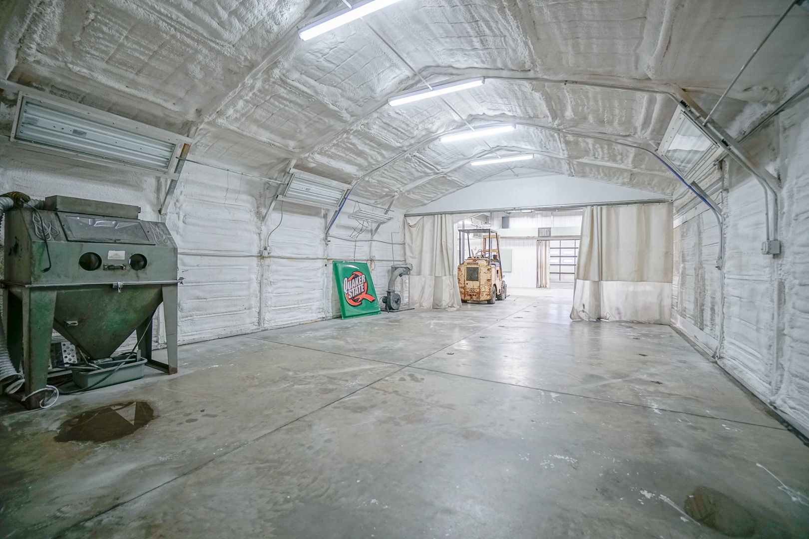 2045 W Galena Avenue, Freeport, IL 61032