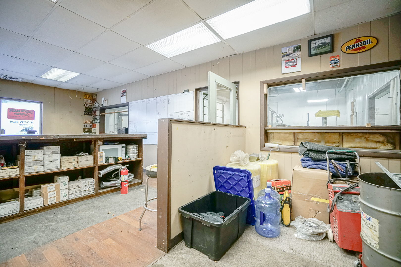 2045 W Galena Avenue, Freeport, IL 61032