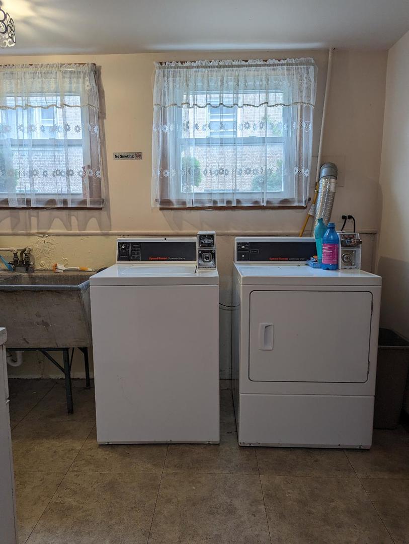 6134 W 79th Street #1, Burbank, IL 60459