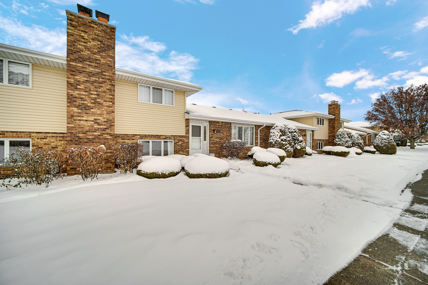 7332 W 155th Street, Orland Park, IL 60462
