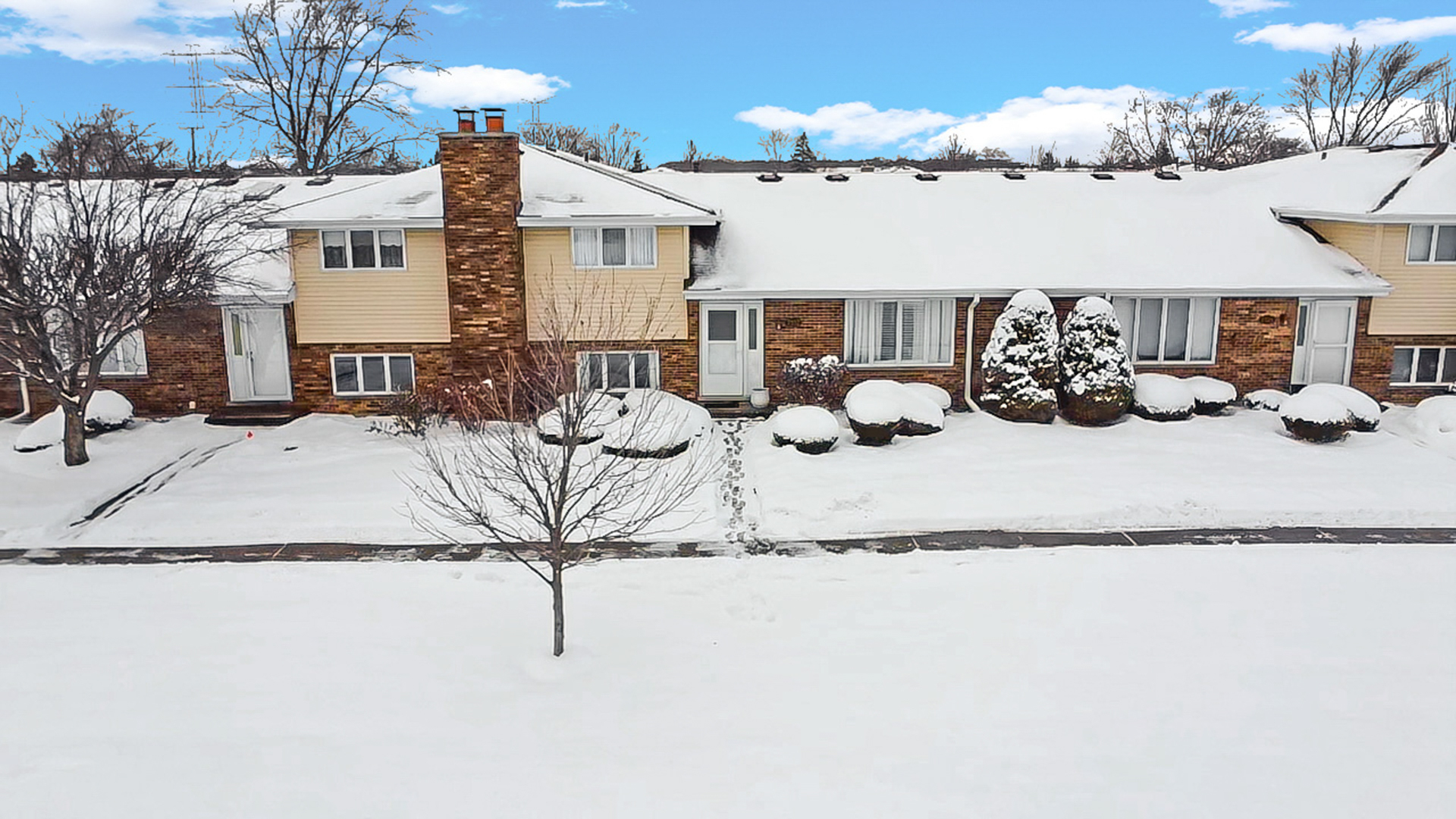 7332 W 155th Street, Orland Park, IL 60462