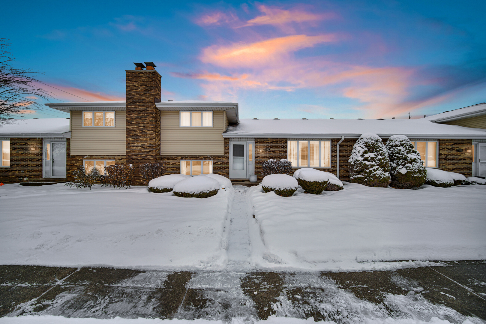 7332 W 155th Street, Orland Park, IL 60462