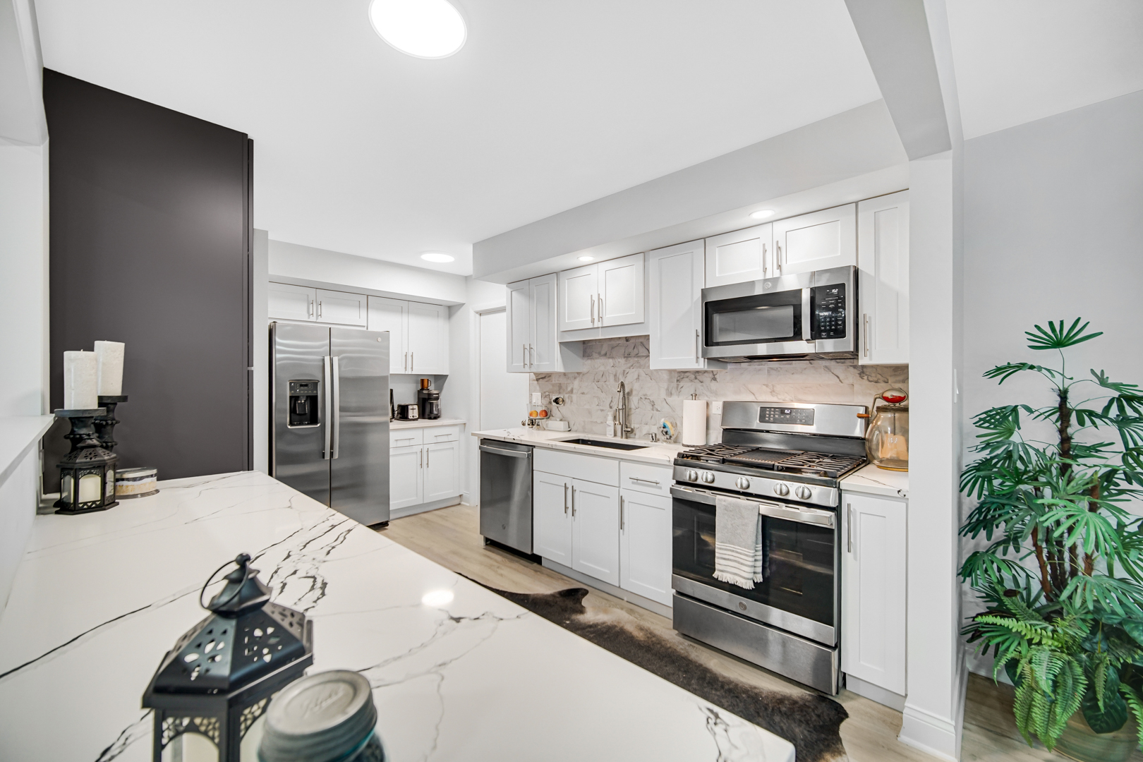 7332 W 155th Street, Orland Park, IL 60462