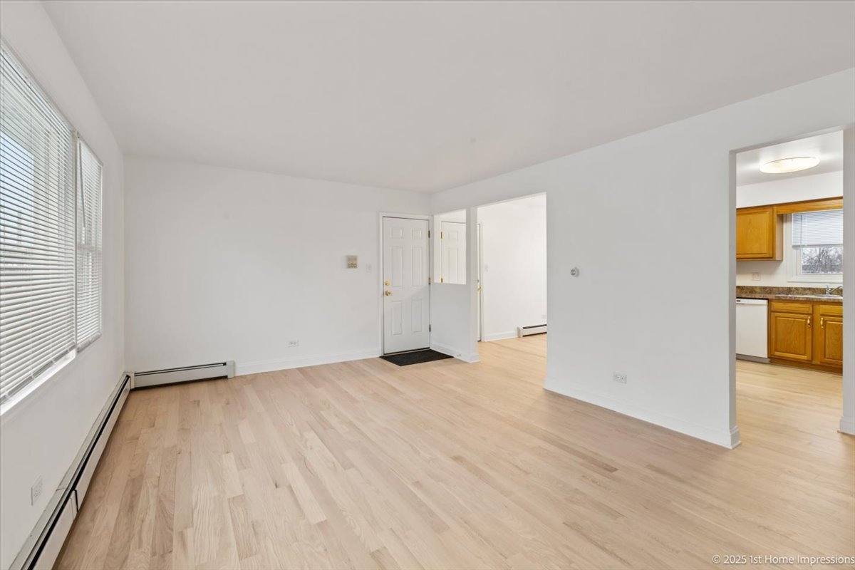 7121 W 110th Street #2W, Worth, IL 60482