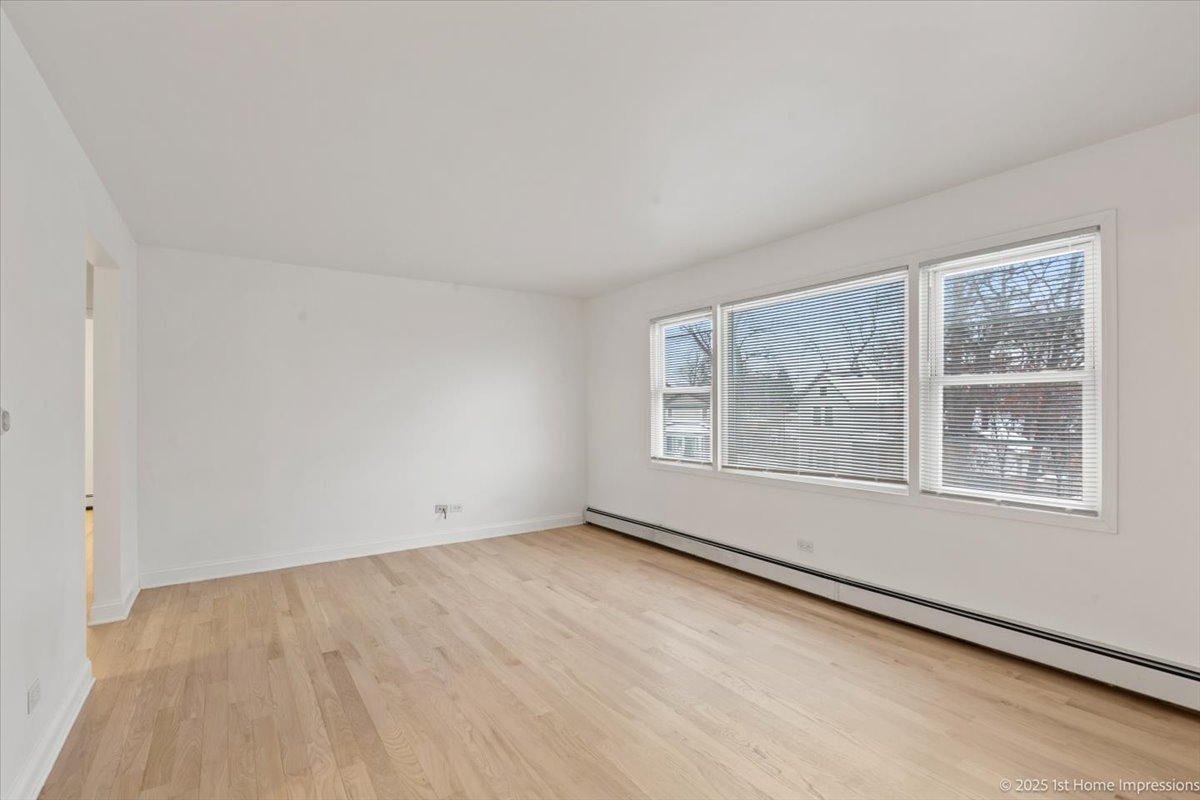 7121 W 110th Street #2W, Worth, IL 60482