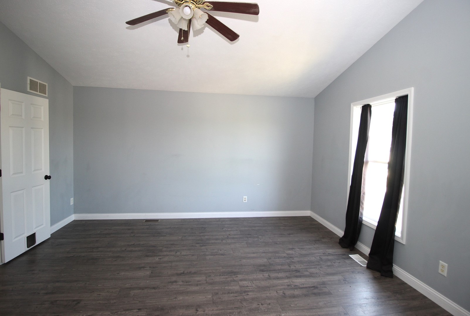 901 Brighton Street, Mackinaw, IL 61755