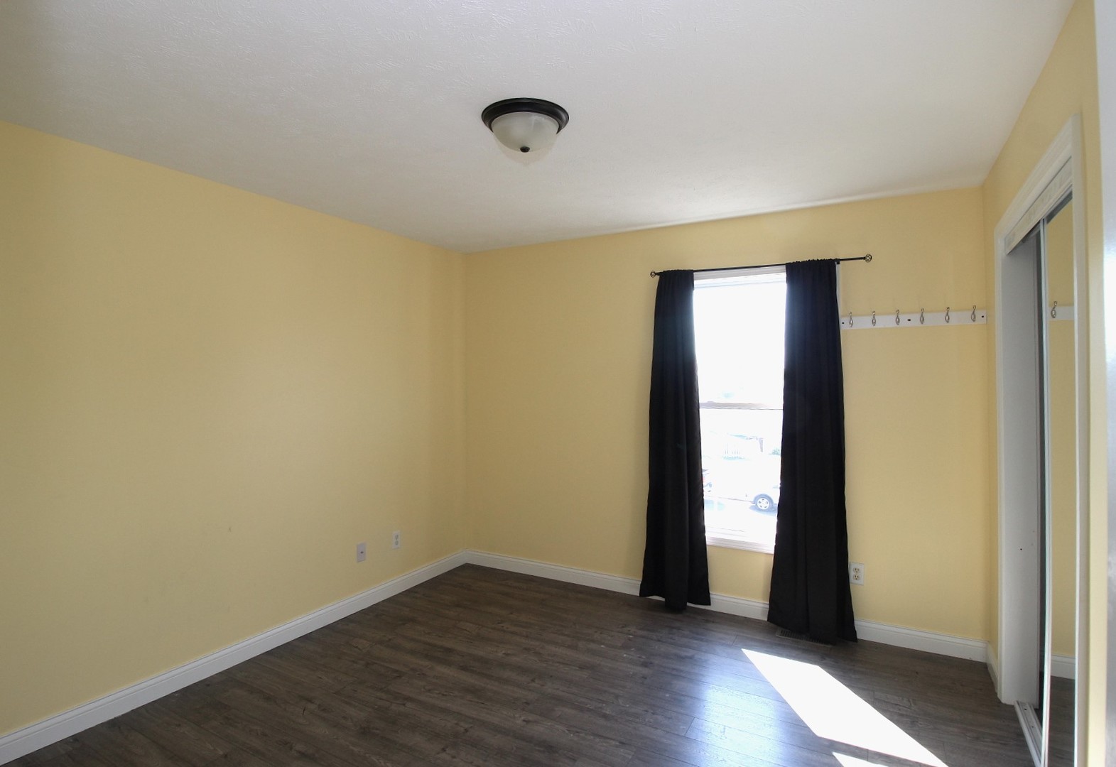 901 Brighton Street, Mackinaw, IL 61755