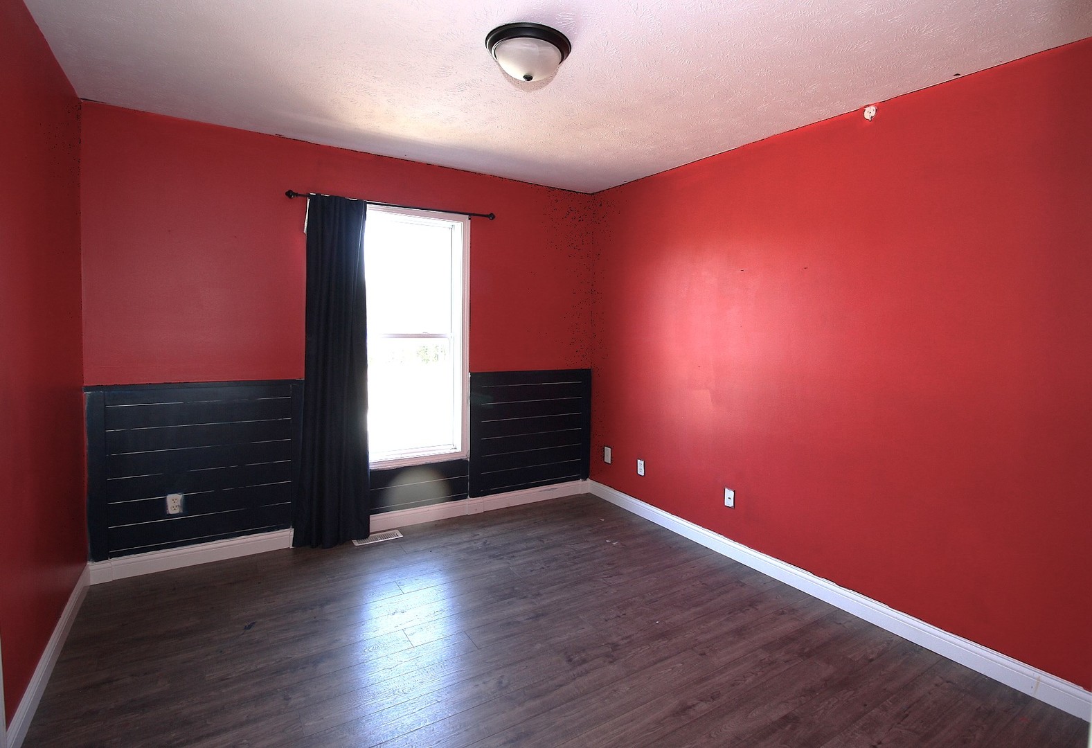 901 Brighton Street, Mackinaw, IL 61755