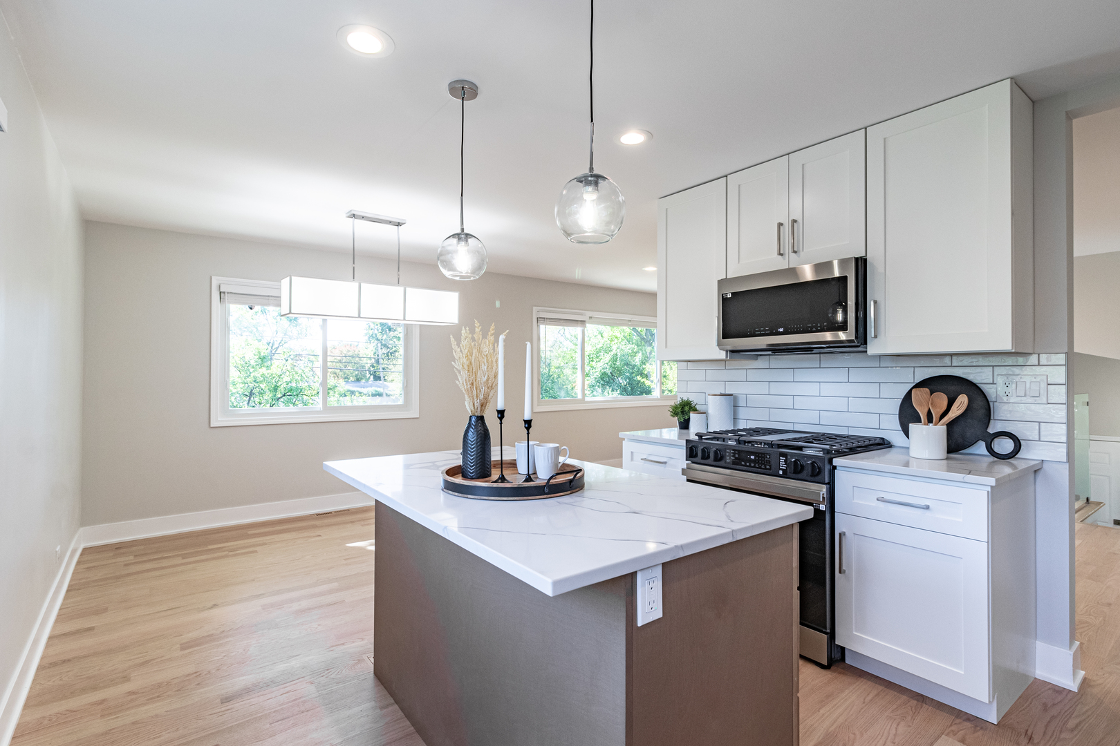 109 Mulberry Road, Deerfield, IL 60015