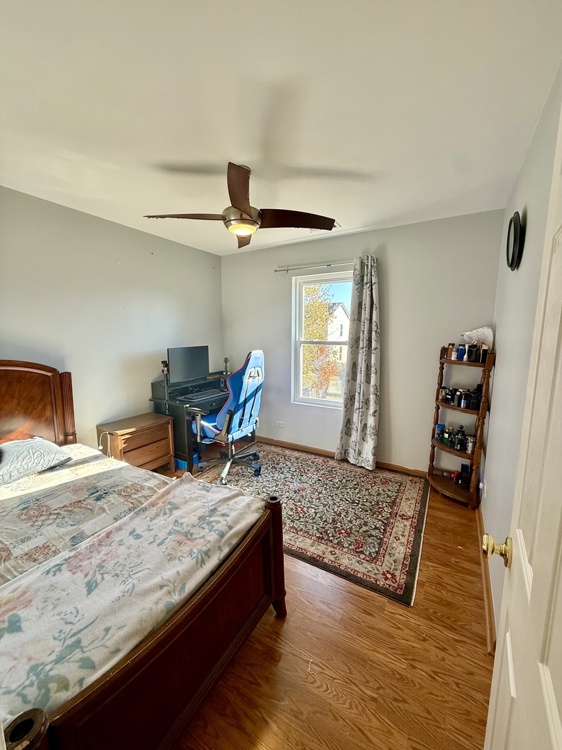 601 Greystone Lane, Bolingbrook, IL 60440