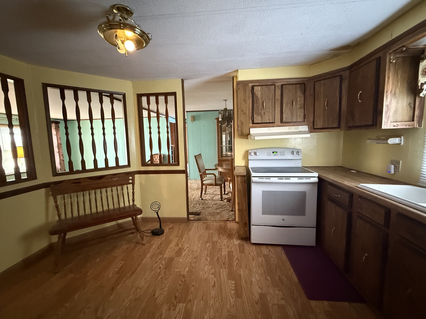 278 Blackthorn Road, Matteson, IL 60443