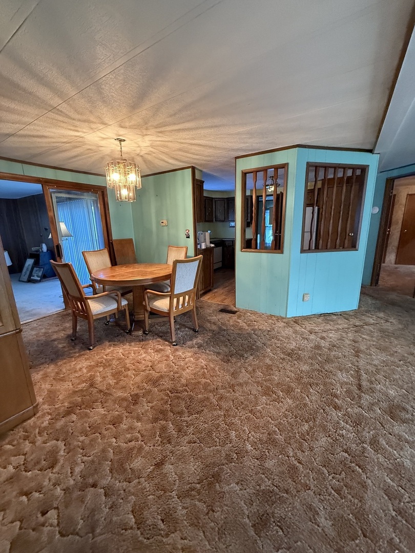 278 Blackthorn Road, Matteson, IL 60443