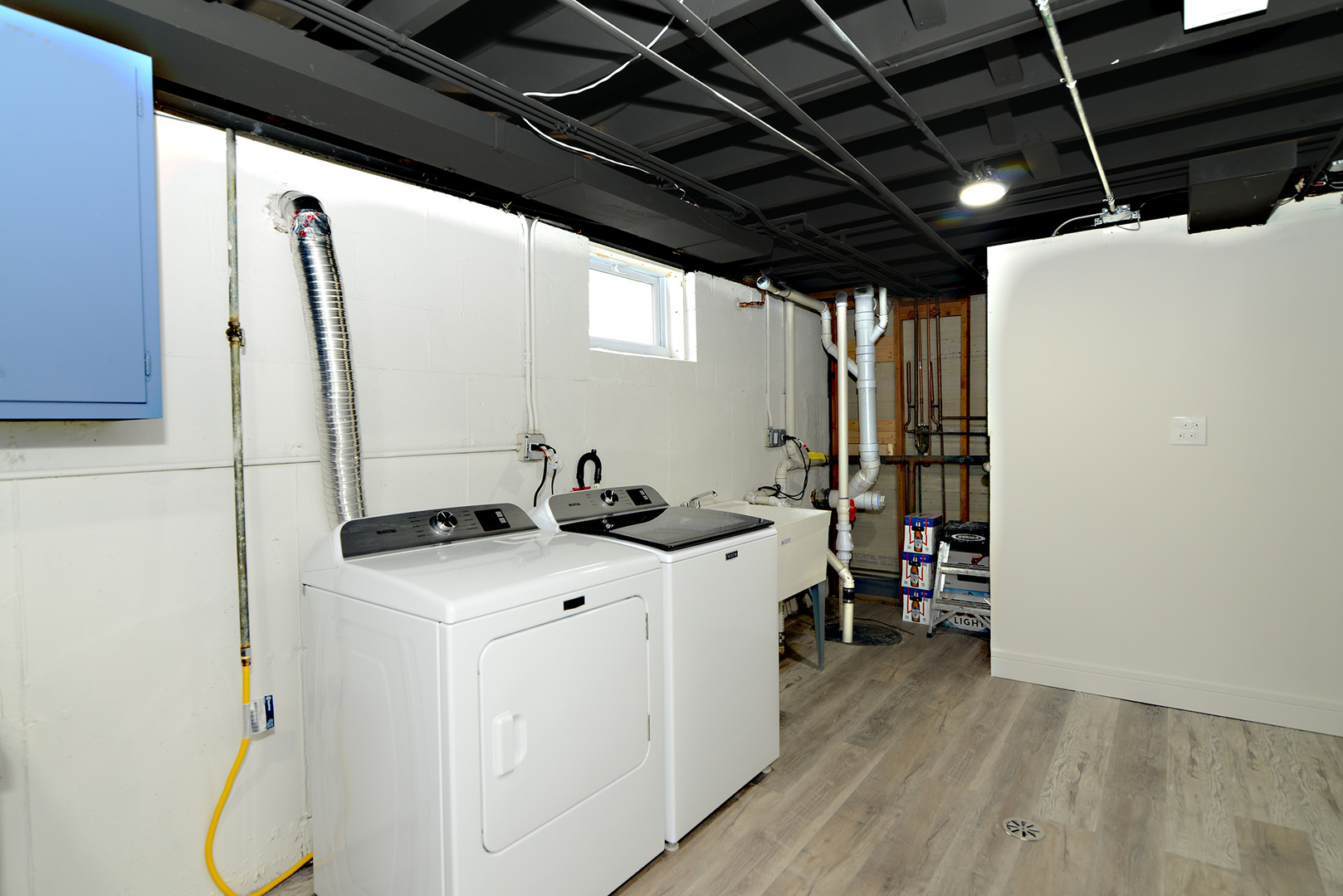 324 Parkside Avenue, Itasca, IL 60143