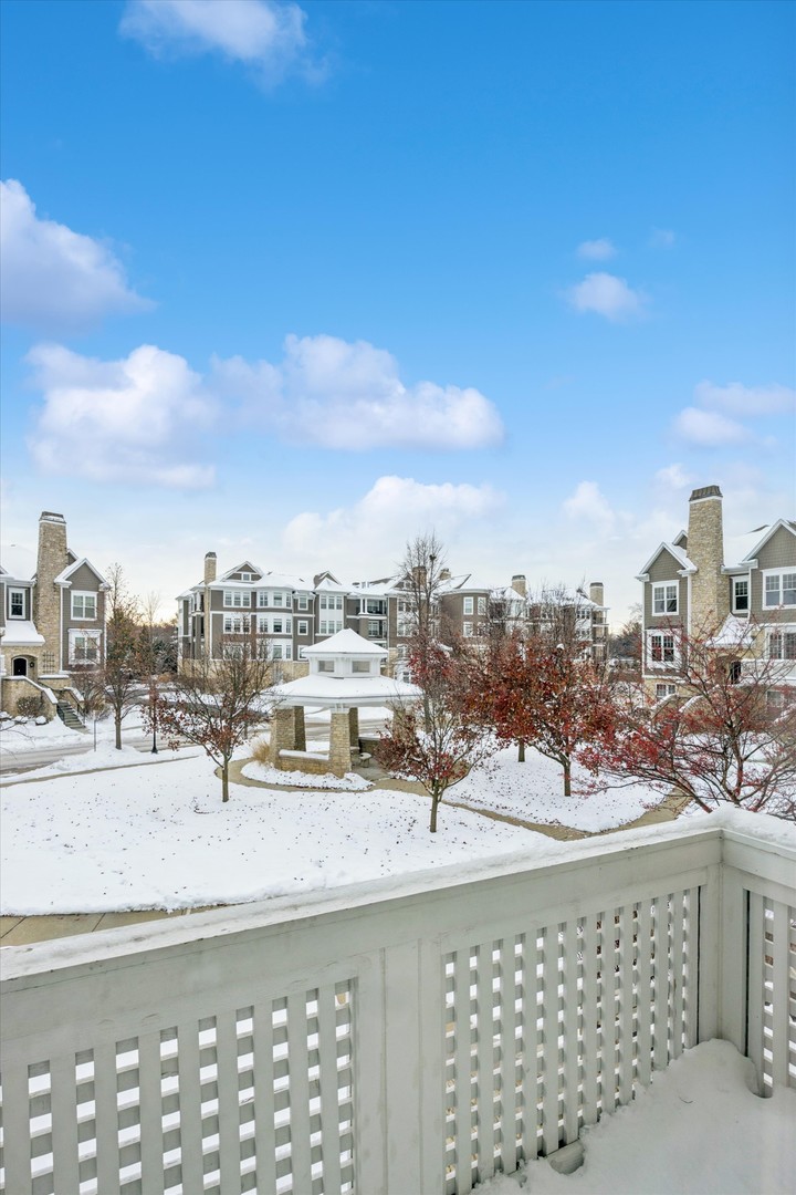 86 W KENNEDY Lane, Hinsdale, IL 60521