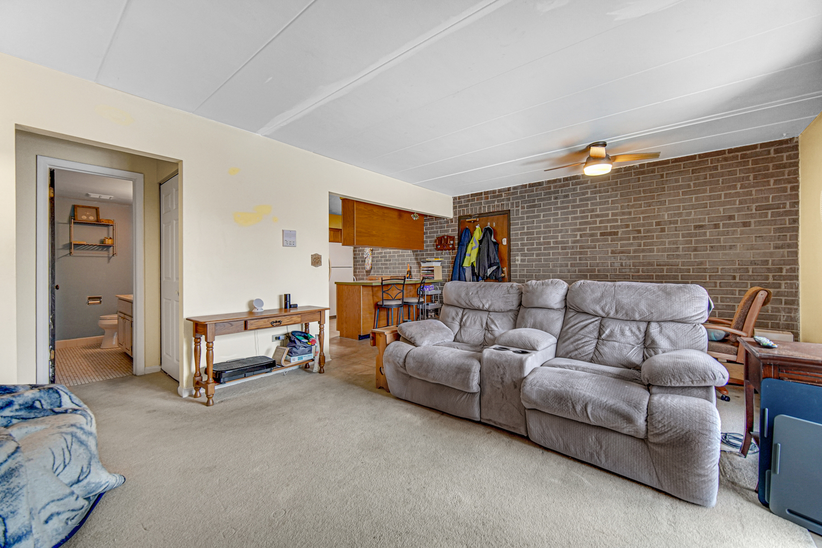 124 E Bailey Road #E, Naperville, IL 60565