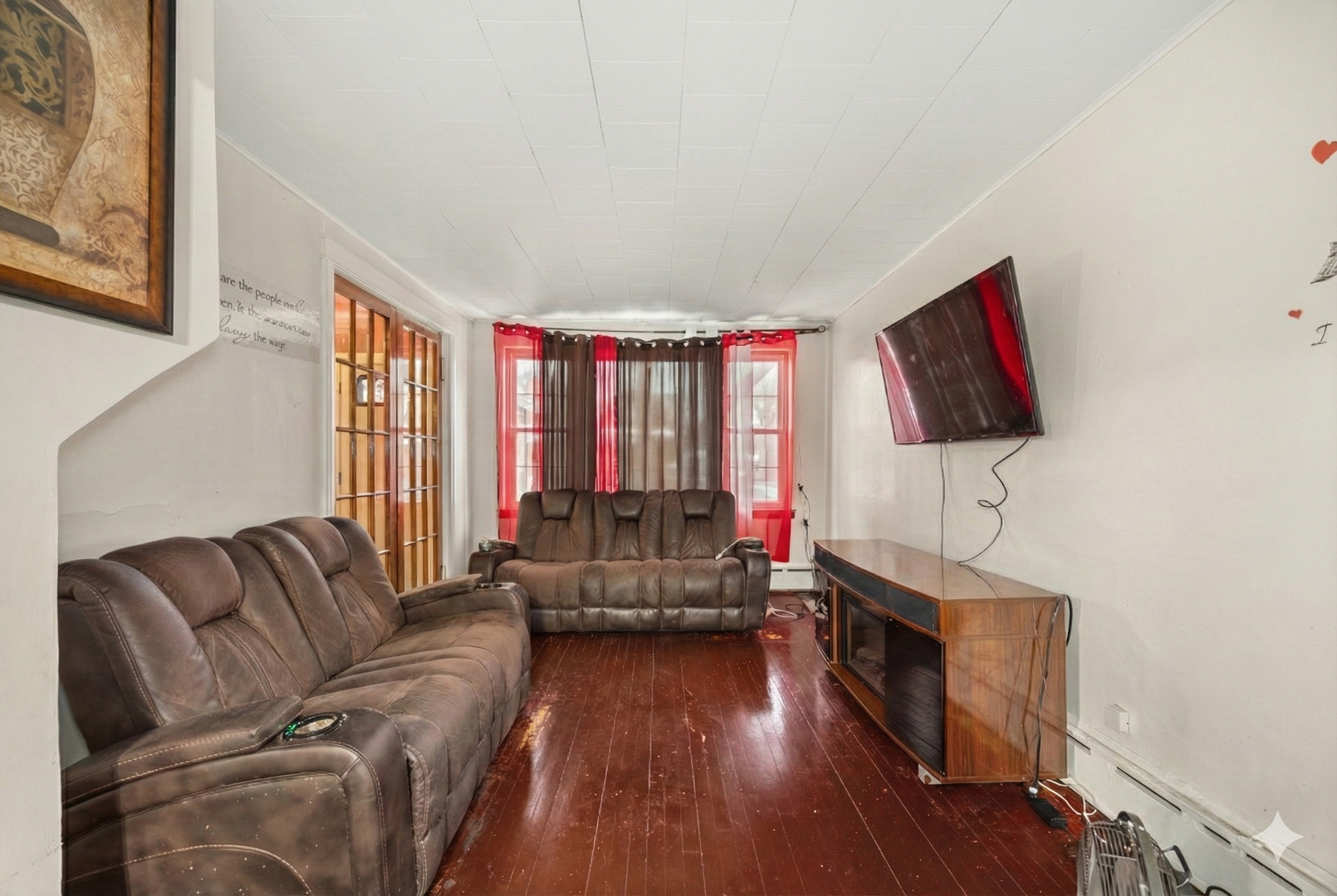 908 N Trumbull Avenue, Chicago, IL 60651