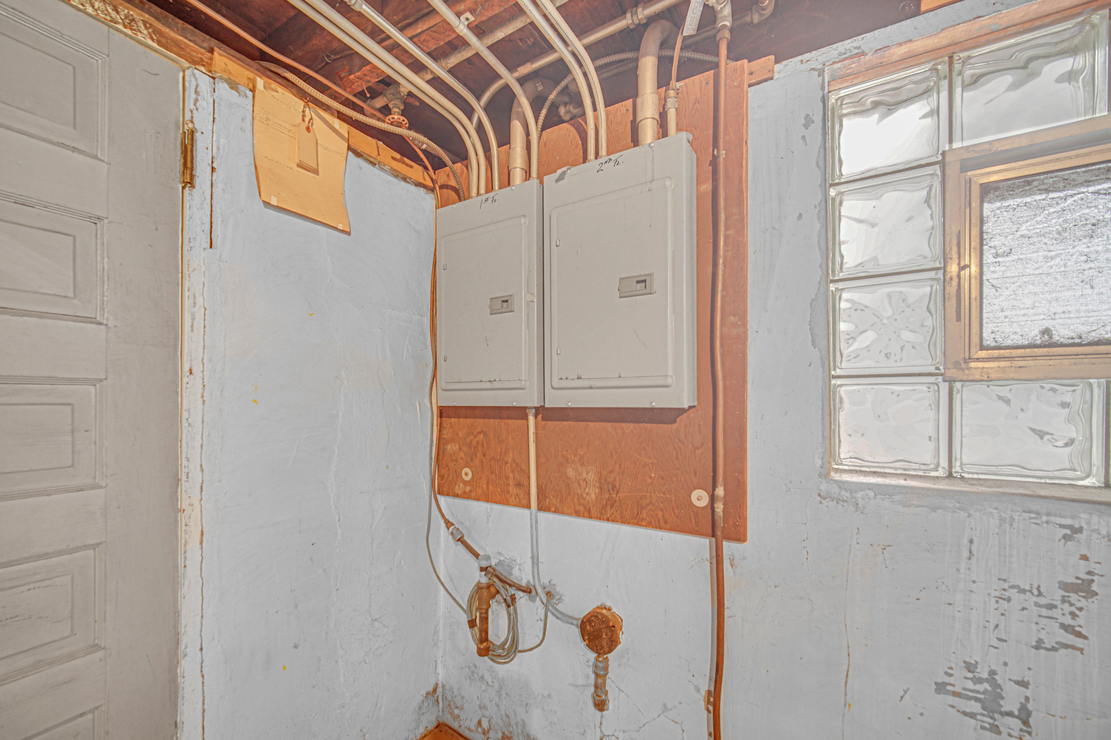 1314 N 21st Avenue, Melrose Park, IL 60160