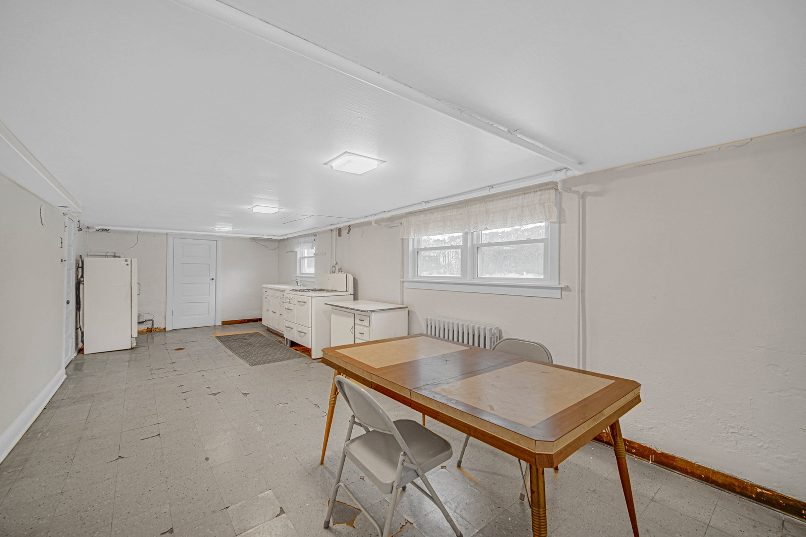 1314 N 21st Avenue, Melrose Park, IL 60160