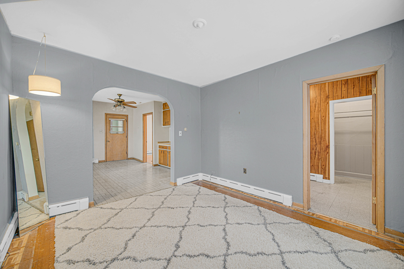 1314 N 21st Avenue, Melrose Park, IL 60160