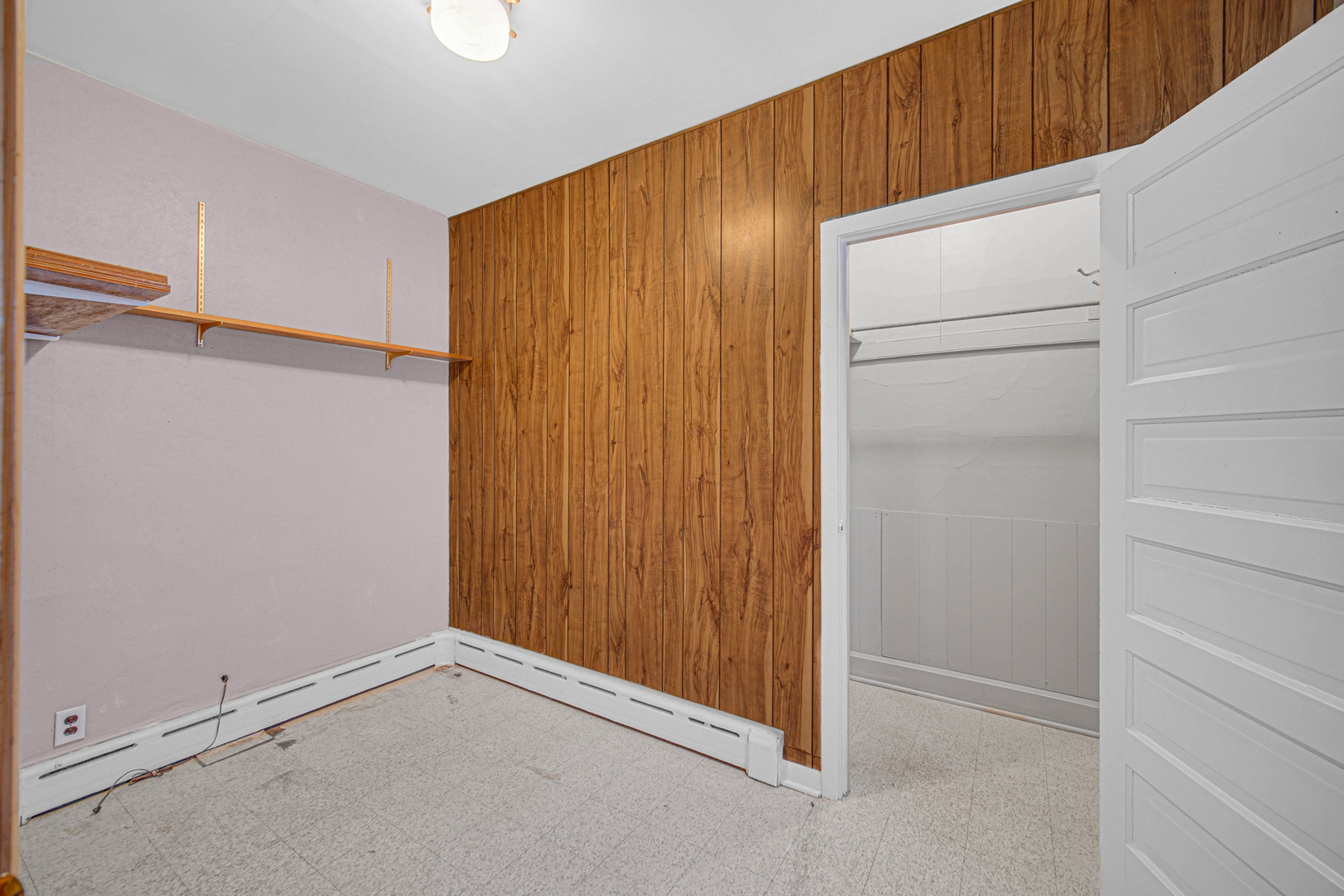 1314 N 21st Avenue, Melrose Park, IL 60160