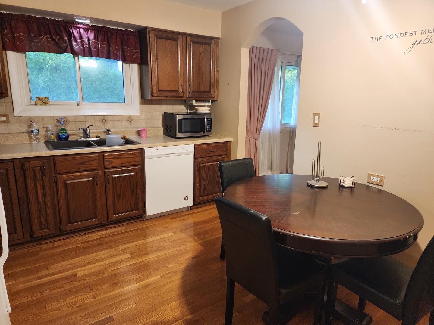 406 Assembly Drive, Bolingbrook, IL 60440