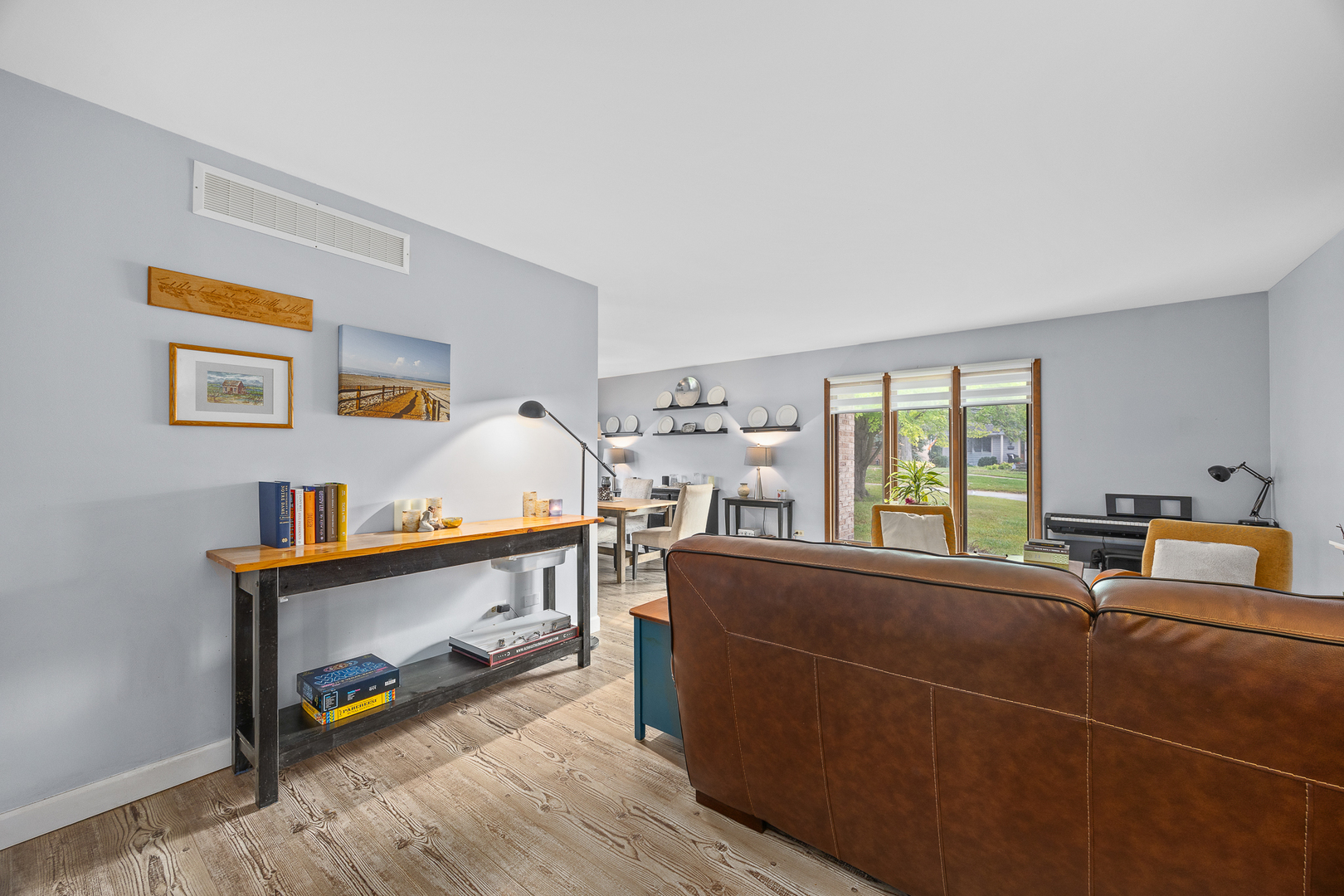 4940 Cornell Avenue, Downers Grove, IL 60515