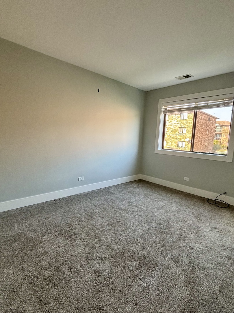 14949 Lakeview Drive #204, Orland Park, IL 60462