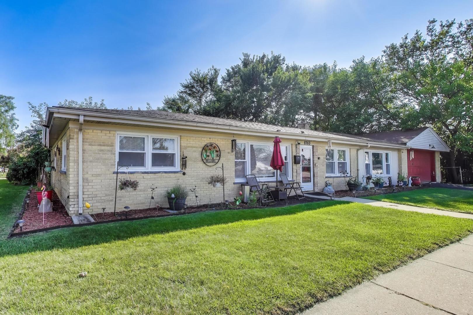 8760 N Oketo Avenue, Niles, IL 60714