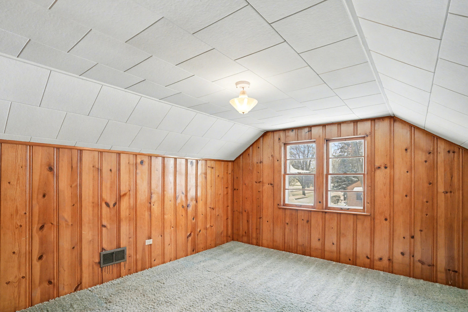 347 Cass Street, Crete, IL 60417