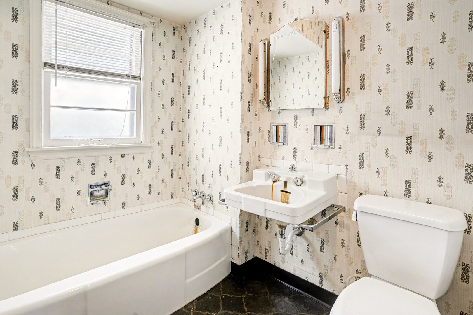 347 Cass Street, Crete, IL 60417