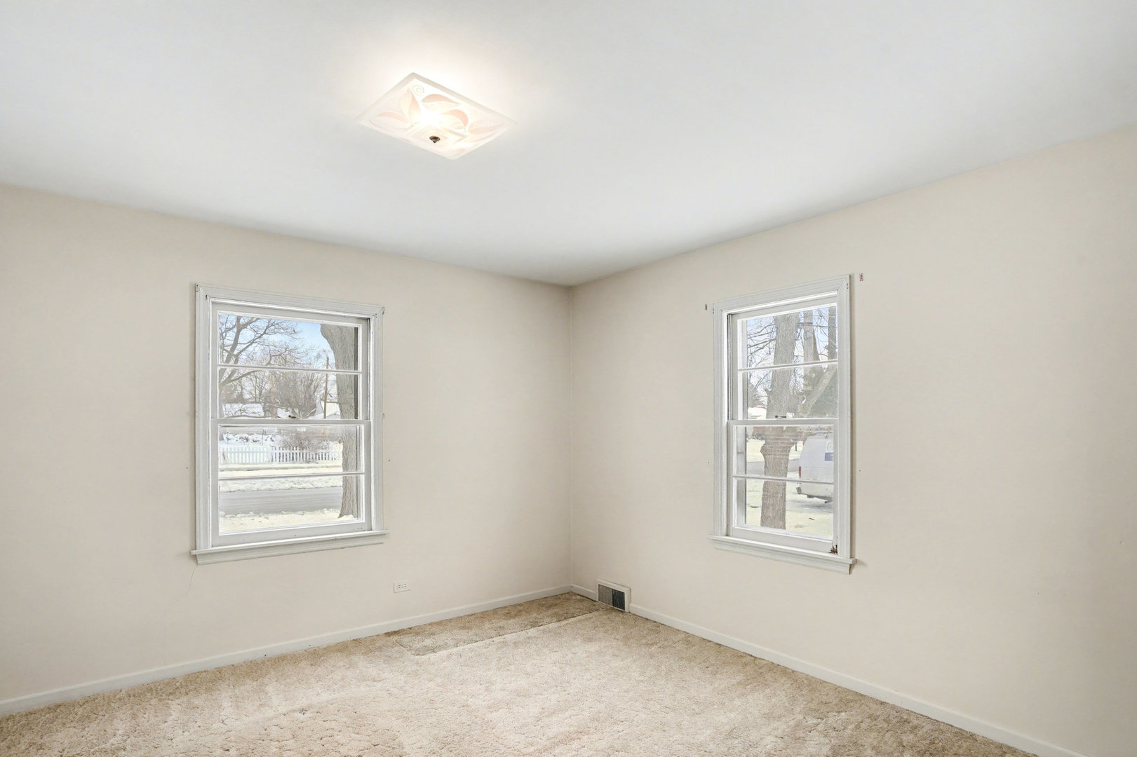 347 Cass Street, Crete, IL 60417