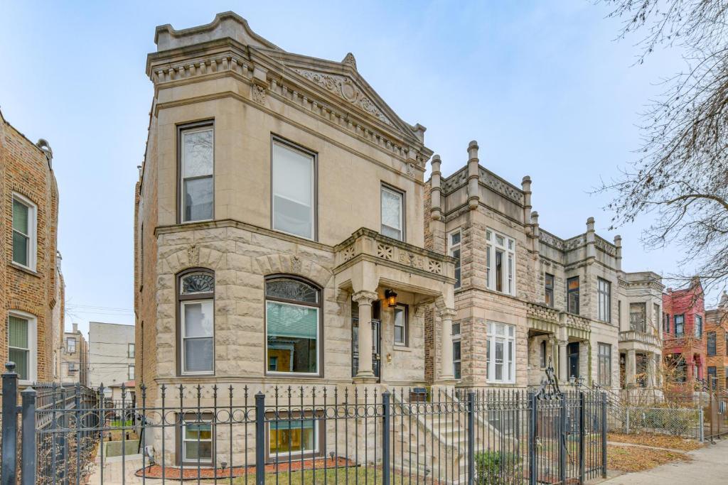 4829 S Forrestville Avenue #G, Chicago, IL 60615