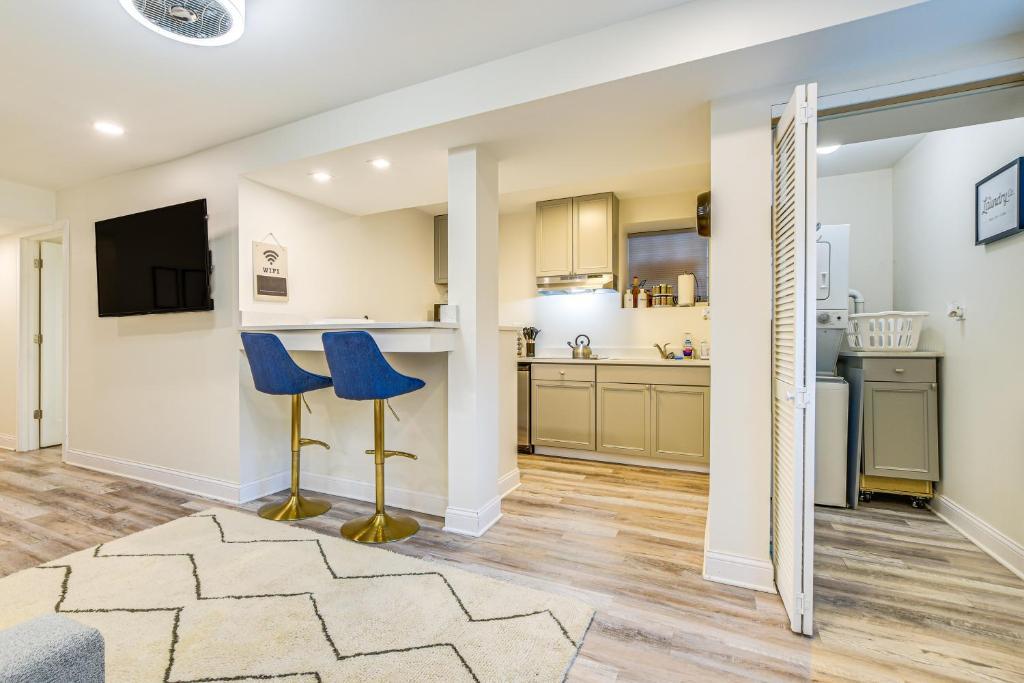 4829 S Forrestville Avenue #G, Chicago, IL 60615