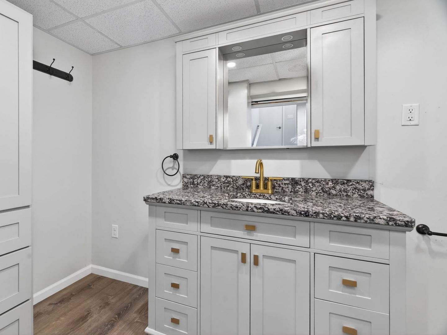 105 W Oak Street, Coal City, IL 60416