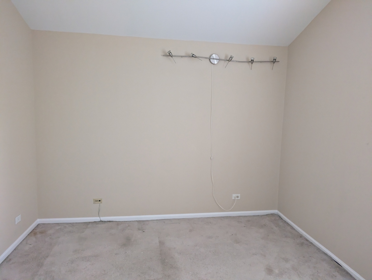 Carol Stream, IL 60188