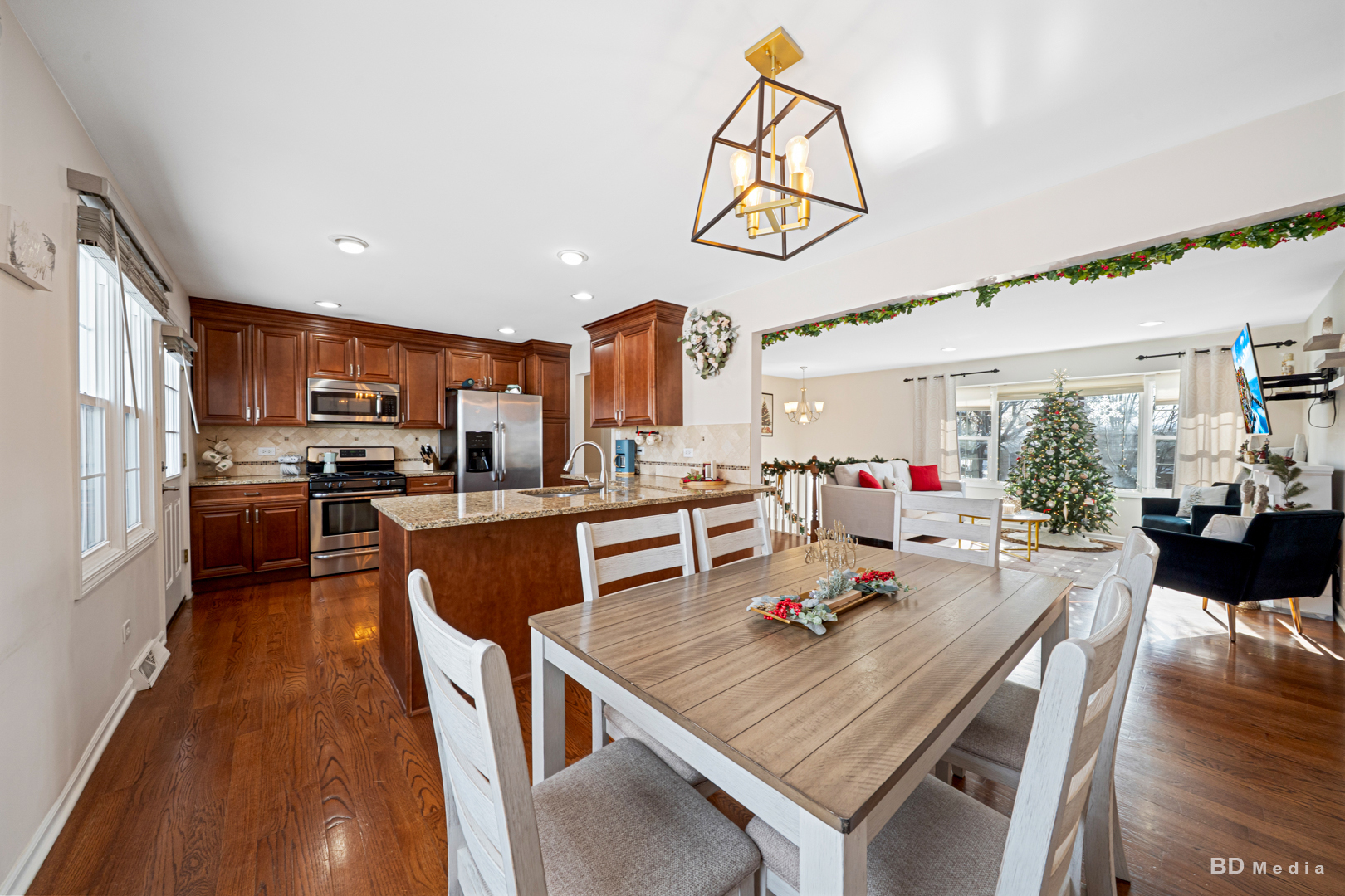 7436 160th Street, Tinley Park, IL 60477