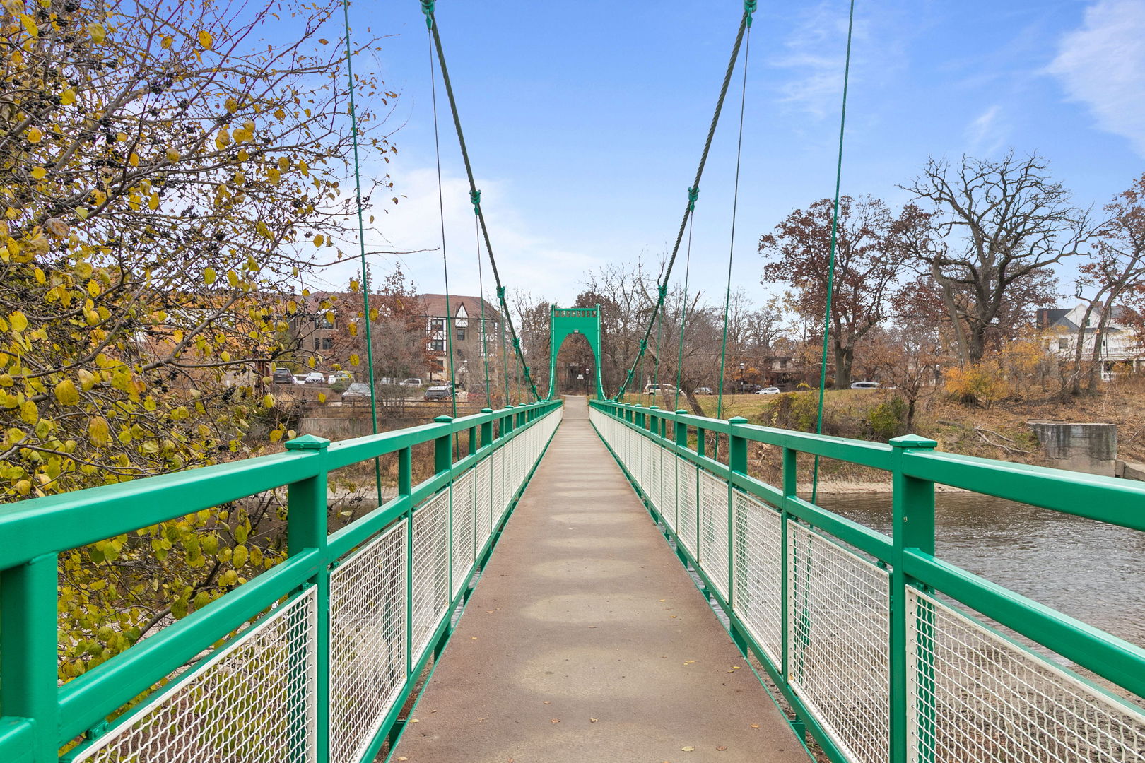 172 Olmsted Road, Riverside, IL 60546