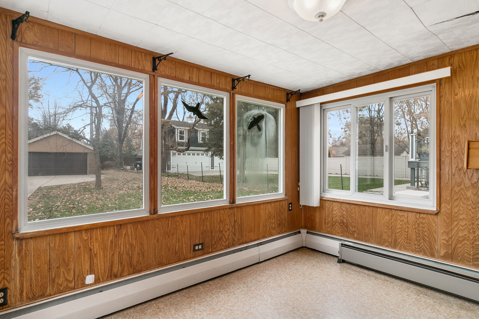 172 Olmsted Road, Riverside, IL 60546